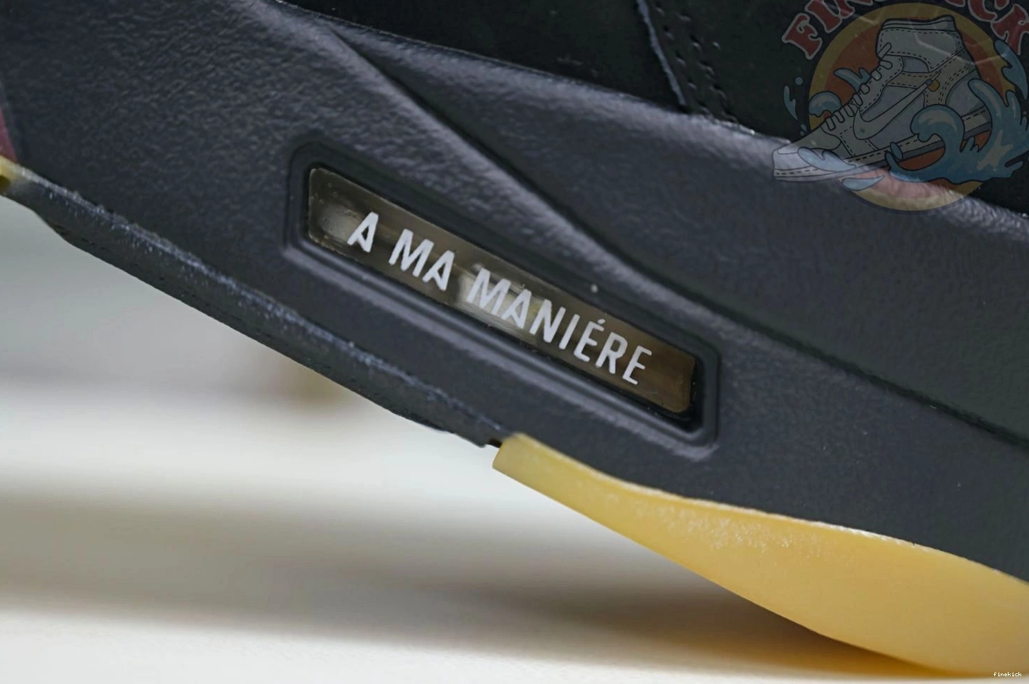 A Air MANIÉRE 5 x Jordan MA 0121